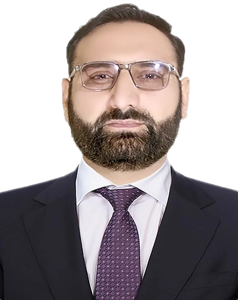 Hamid, instructor and founder of Learn with Hamid